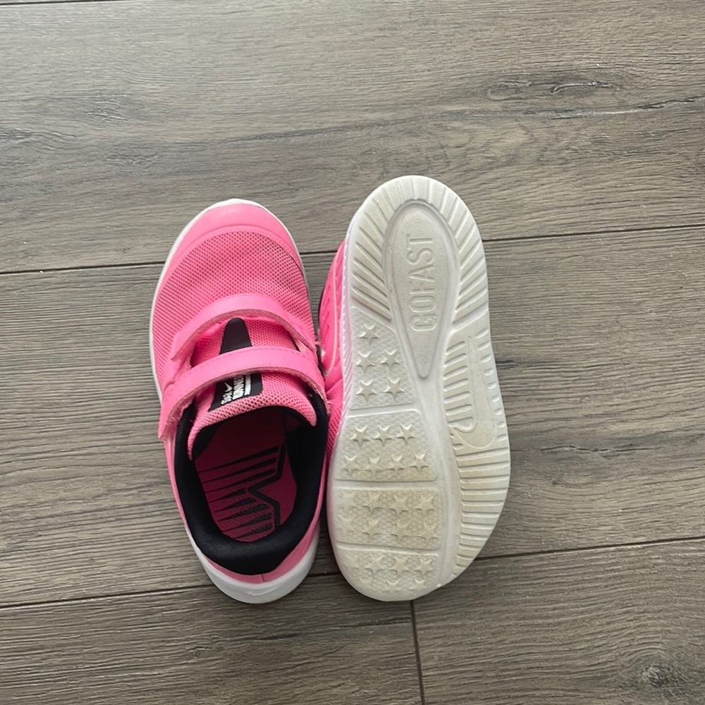 Only worn indoors - pink Nikes